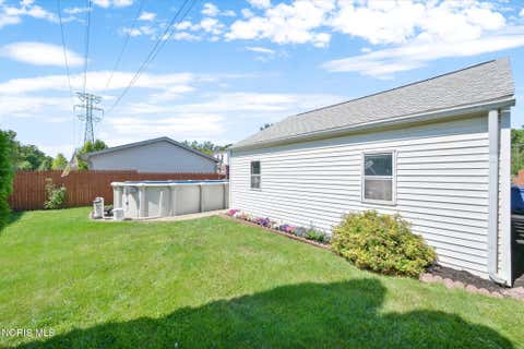 Tiny photo for 4109 S Detroit Avenue, Toledo, OH 43614 (MLS # 10011630)