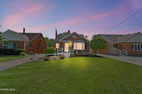 Tiny photo for 4109 S Detroit Avenue, Toledo, OH 43614 (MLS # 10011630)
