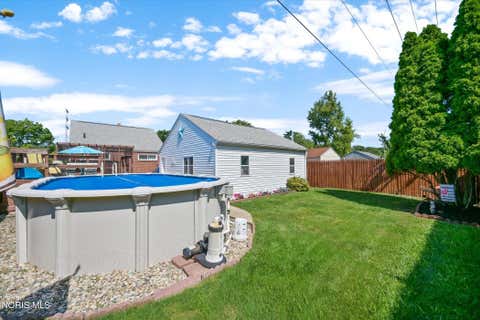 Tiny photo for 4109 S Detroit Avenue, Toledo, OH 43614 (MLS # 10011630)