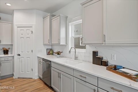 Tiny photo for 3537 Moonlit Pass PASS, Monclova, OH 43542 (MLS # 10014145)