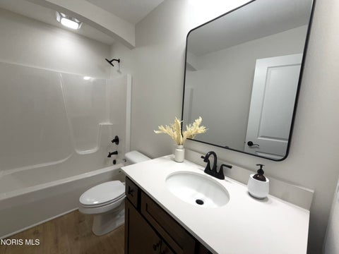 Tiny photo for 9838 Featherwood Lane, Sylvania, OH 43560 (MLS # 10013730)