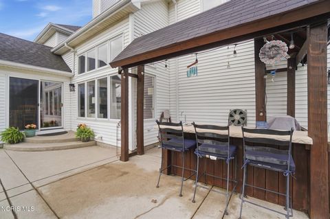 Tiny photo for 319 Valley Lane, Perrysburg, OH 43551 (MLS # 10007244)