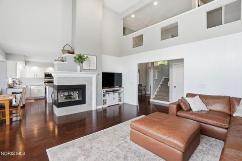 Tiny photo for 319 Valley Lane, Perrysburg, OH 43551 (MLS # 10007244)
