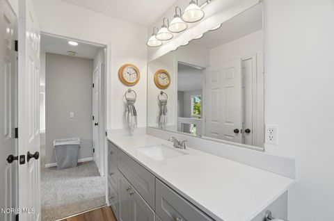 Tiny photo for 319 Valley Lane, Perrysburg, OH 43551 (MLS # 10007244)
