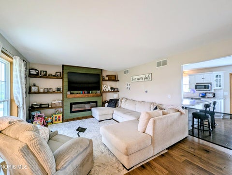 Tiny photo for 15898 County Road I, Bryan, OH 43506 (MLS # 10014202)