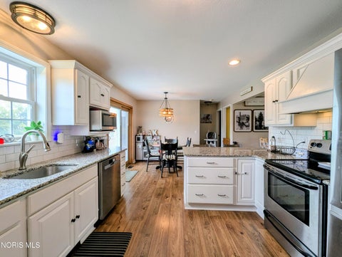 Tiny photo for 15898 County Road I, Bryan, OH 43506 (MLS # 10014202)