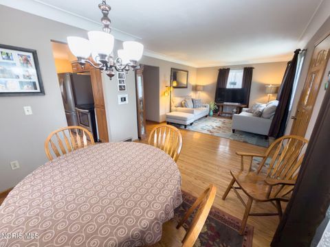 Tiny photo for 3252 Keemont Drive, Toledo, OH 43613 (MLS # 10005889)