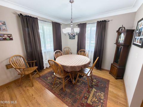 Tiny photo for 3252 Keemont Drive, Toledo, OH 43613 (MLS # 10005889)