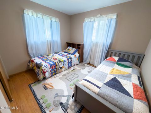 Tiny photo for 3252 Keemont Drive, Toledo, OH 43613 (MLS # 10005889)