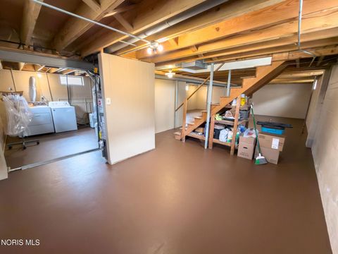 Tiny photo for 3252 Keemont Drive, Toledo, OH 43613 (MLS # 10005889)