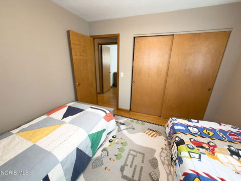 Tiny photo for 3252 Keemont Drive, Toledo, OH 43613 (MLS # 10005889)