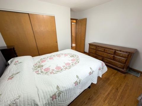 Tiny photo for 3252 Keemont Drive, Toledo, OH 43613 (MLS # 10005889)