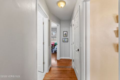 Tiny photo for 345 Hillside Drive, Rossford, OH 43460 (MLS # 10003600)