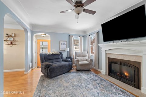 Tiny photo for 345 Hillside Drive, Rossford, OH 43460 (MLS # 10003600)