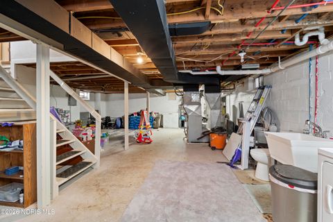 Tiny photo for 345 Hillside Drive, Rossford, OH 43460 (MLS # 10003600)