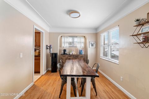 Tiny photo for 345 Hillside Drive, Rossford, OH 43460 (MLS # 10003600)