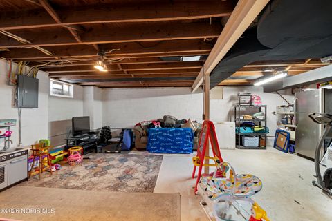 Tiny photo for 345 Hillside Drive, Rossford, OH 43460 (MLS # 10003600)