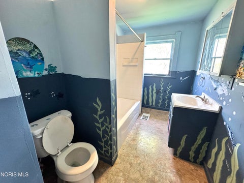 Tiny photo for 2933 Mulberry Street, Toledo, OH 43608 (MLS # 10013397)