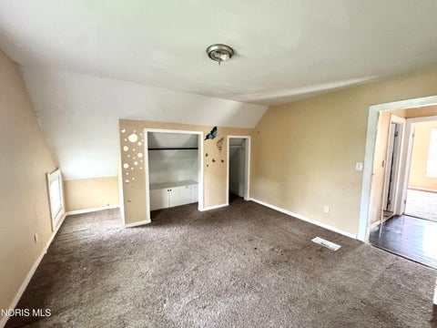 Tiny photo for 2933 Mulberry Street, Toledo, OH 43608 (MLS # 10013397)