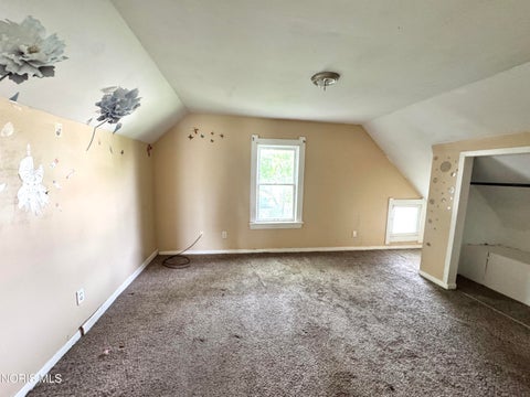 Tiny photo for 2933 Mulberry Street, Toledo, OH 43608 (MLS # 10013397)