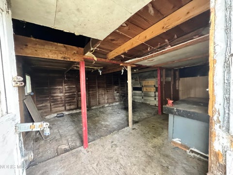 Tiny photo for 2933 Mulberry Street, Toledo, OH 43608 (MLS # 10013397)