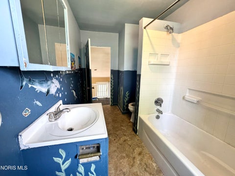 Tiny photo for 2933 Mulberry Street, Toledo, OH 43608 (MLS # 10013397)