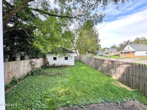 Tiny photo for 2933 Mulberry Street, Toledo, OH 43608 (MLS # 10013397)