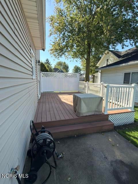 Tiny photo for 124 W Maple Street, Deshler, OH 43516 (MLS # 10014468)