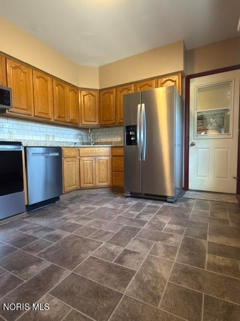 Tiny photo for 124 W Maple Street, Deshler, OH 43516 (MLS # 10014468)