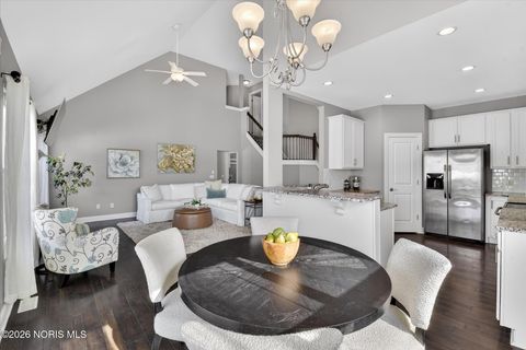 Tiny photo for 25425 Addington Court, Perrysburg, OH 43551 (MLS # 10004126)