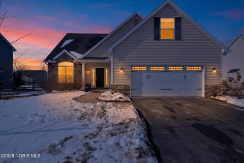 Photo of 25425 Addington Court, Perrysburg, OH 43551 (MLS # 10004126)