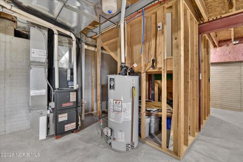 Tiny photo for 25425 Addington Court, Perrysburg, OH 43551 (MLS # 10004126)