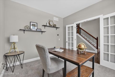 Tiny photo for 25425 Addington Court, Perrysburg, OH 43551 (MLS # 10004126)