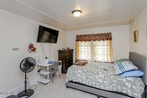Tiny photo for 3316 Jeannette Avenue, Toledo, OH 43608 (MLS # 10010005)