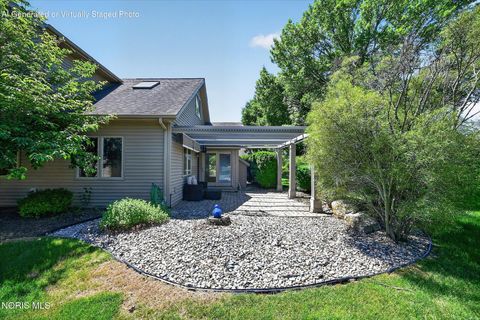 Tiny photo for 301 N Pointe Drive, Archbold, OH 43502 (MLS # 10009347)