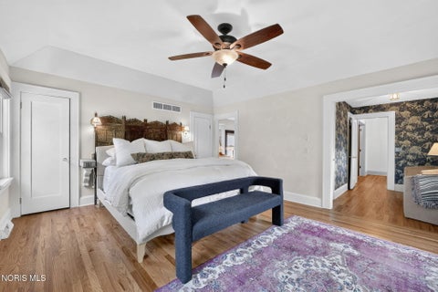 Tiny photo for 319 E Broadway Street, Maumee, OH 43537 (MLS # 10011280)