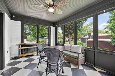 Tiny photo for 319 E Broadway Street, Maumee, OH 43537 (MLS # 10011280)