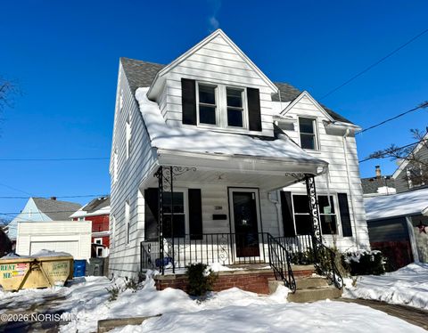 Photo of 1344 Corbin Road, Toledo, OH 43612 (MLS # 10003831)