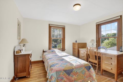 Tiny photo for 915 Washington Street, Genoa, OH 43430 (MLS # 10007737)
