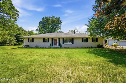 Photo of 5354 County Road 3, Swanton, OH 43558 (MLS # 10007532)