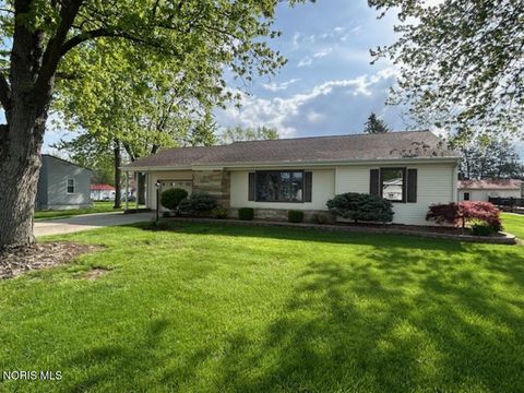 Photo of 911 S Lynn Street, Bryan, OH 43506 (MLS # 10006849)