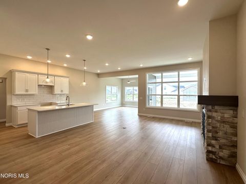 Tiny photo for 15278 Cypress Drive, Perrysburg, OH 43551 (MLS # 10007801)