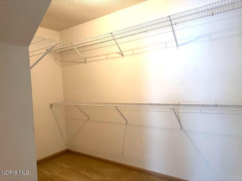 Tiny photo for 93 Stonegate Circle, Bowling Green, OH 43402 (MLS # 10014770)