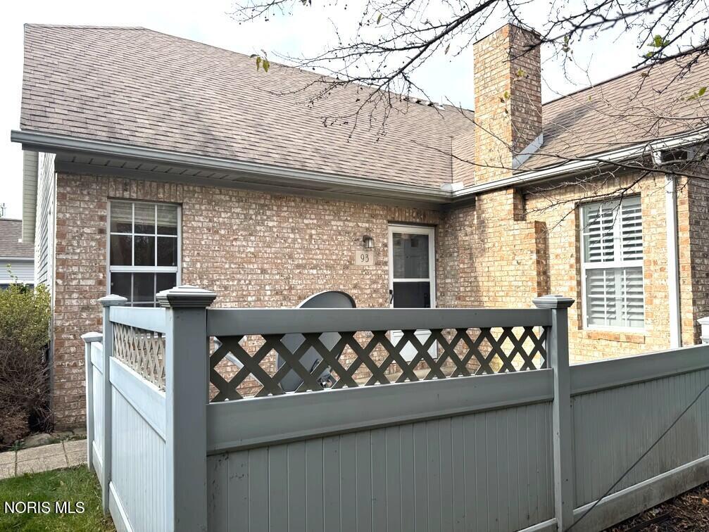 93 Stonegate Circle