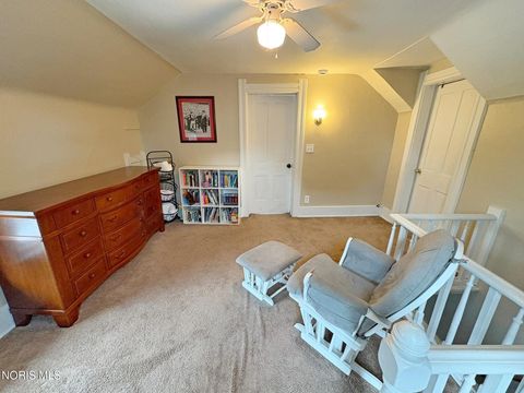 Tiny photo for 310 Buttonwood Avenue, Bowling Green, OH 43402 (MLS # 10007894)