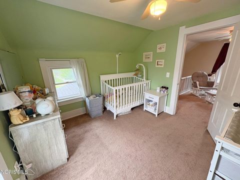 Tiny photo for 310 Buttonwood Avenue, Bowling Green, OH 43402 (MLS # 10007894)