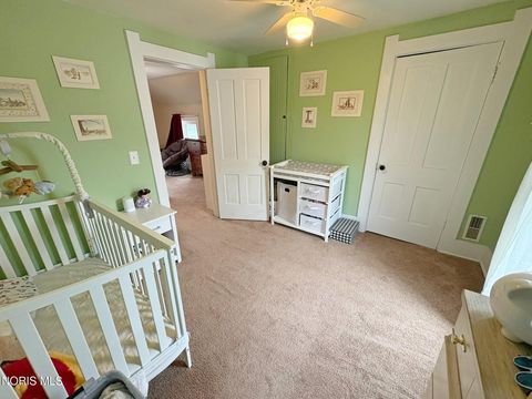 Tiny photo for 310 Buttonwood Avenue, Bowling Green, OH 43402 (MLS # 10007894)