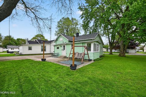 Tiny photo for 586 Ames Street, Elmore, OH 43416 (MLS # 10007250)