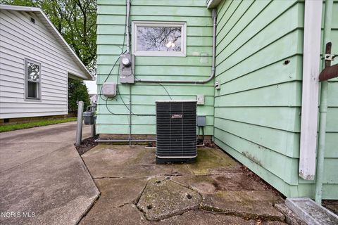 Tiny photo for 586 Ames Street, Elmore, OH 43416 (MLS # 10007250)