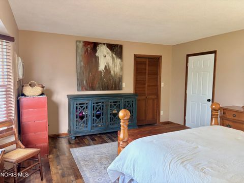 Tiny photo for 525 3rd Street, Findlay, OH 45840 (MLS # 10006302)